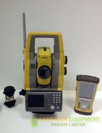 Topcon-PS-103-Robotic-Total-Station-with-FC-250-Controller-and-RC-5.jpg