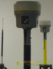 Trimble-R10-GPS-GNSS-RTK-Set